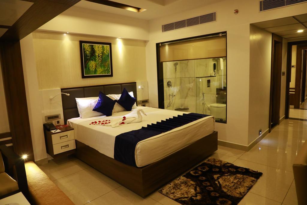 Готель The Renai Cochin Kochi Екстер'єр фото