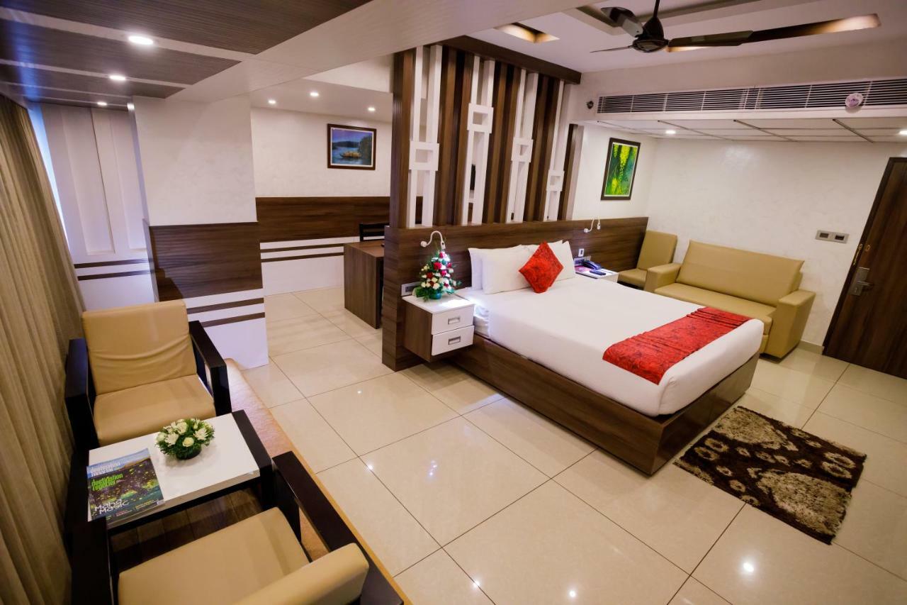 Готель The Renai Cochin Kochi Екстер'єр фото